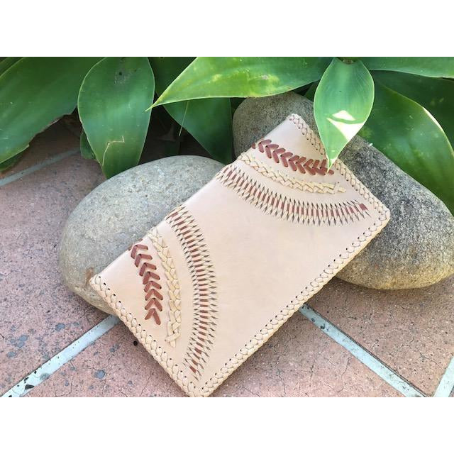 Harper clutch - Unique Imports brought to you by Pablo & Kerrie Wijaya