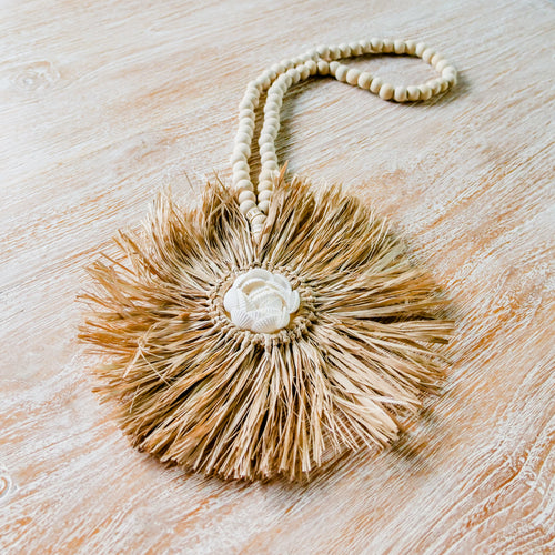 Seagrass & Shell Decorative Tassel.